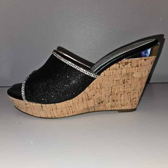 Guess Black & Bling Platform Wedges 🖤 Size 7 - Picture 1 of 9